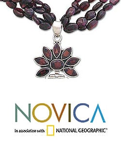 Sterling Silver Daisy Passion Garnet Jewelry Set (India)