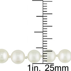 New York Pearls 14k Gold New York Pearls Cultured Akoya Pearl Necklace (5.5-6 mm)