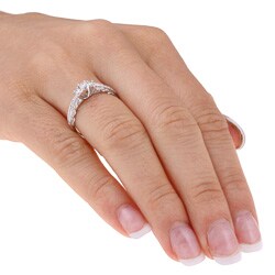10k White Gold 1/4ct TDW Diamond 3-stone Ring (I-J, I2-I3)