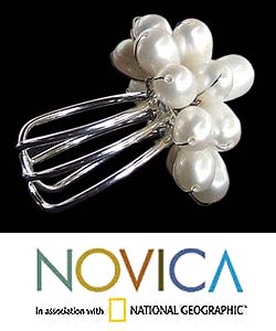 Silverplated 'White Mum' Pearl Cluster Ring (Thailand)