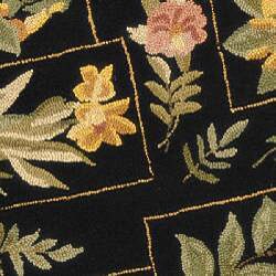 Hand-hooked Garden Black Wool Rug (4' Round)