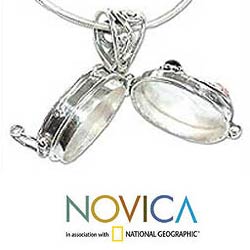 Sterling Silver 'Frog Prince' Onyx Necklace (Indonesia)