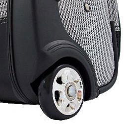 Designer Luggage  on Geoffrey Beene Designer Satellite 5 Piece Luggage Set   Overstock Com