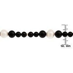 Marissa by Zoe B 14k Gold Onyx and FW Pearl Necklace (10 mm)