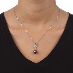 Sterling Silver Freshwater Pearl and Cubic Zirconia Necklace (9-9.5 mm)