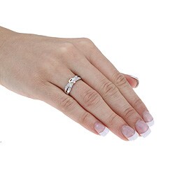 10k Two-tone Gold 1/10ct TDW Diamond Heart Ring (H-I, I2-I3)