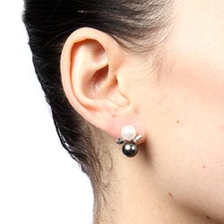 10k White Gold Black FW Pearl and 1/10ct TDW Diamond Earrings (H-I, I2-I3)