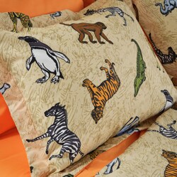 Zoolicious 8-piece Full-size Bed in a Bag with Sheet Set