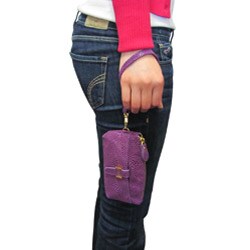 Amerileather 'Rena' Leather Wristlet