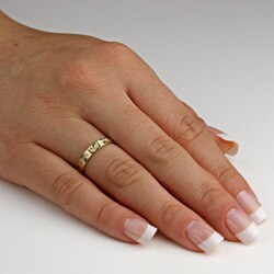 Toscana Collection 10k Yellow Gold 'Footprints' Band