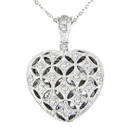 14k White Gold 1/6ct  Diamond Heart Locket