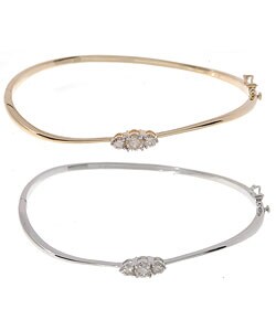 14k Gold & 1/2ct TDW Three-stone Diamond Bangle Bracelet