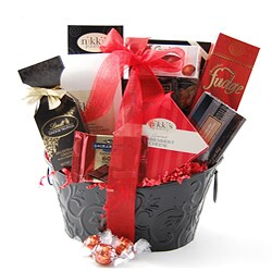 Holiday Sampler Sweet/ Savory Gift Basket
