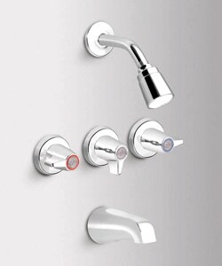 Moen Three-handle Chrome Mini Blade Tub & Shower Set
