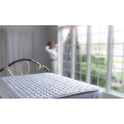 MagnaDreamPad Magnetic Mattress Pad (Queen)