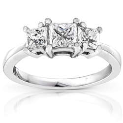Platinum 1ct TDW Princess Diamond 3-stone Ring (H-I, SI1-SI2)