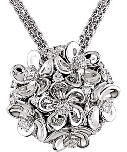18k Gold 1-1/4ct TDW Diamond Flower Bouquet Pendant