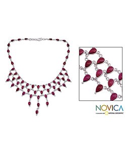 'Drops of Wine' Garnet Necklace (India)