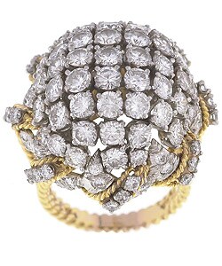 18K Yellow Gold and Diamonds Cocktail Ring