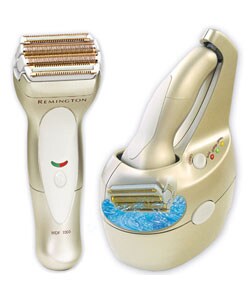 Remington Wet/ Dry Women's Self-Cleaning Shaver Set