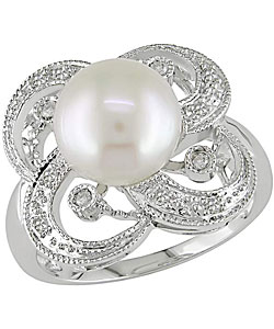 14k Cultured Freshwater Pearl Diamond Ring