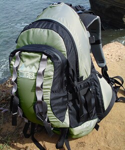 WFS Carrier Light Traveler Backpack