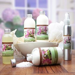 Sweet Pea Spa 5-piece Gift Basket