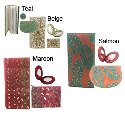 Hand-embroidered Accessory Set (India)