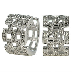 Maddy Emerson Silver 1/5ct TDW Diamond Earrings