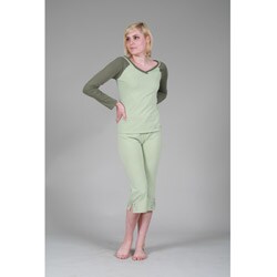 Yogacara Women's Capri Pants