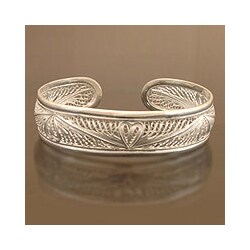 Sterling Silver 'Nature's Heart' Bracelet (Indonesia)