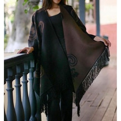 'Mocha Blossom' Alpaca Wool Reversible Ruana Cloak (Peru)