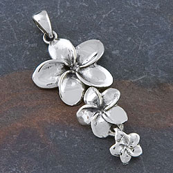 Sterling Silver 'Flowers' Pendant (Thailand)