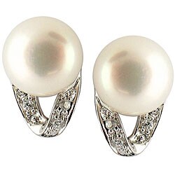 Sterling Silver Freshwater Pearl Earrings (8-8.5 mm)