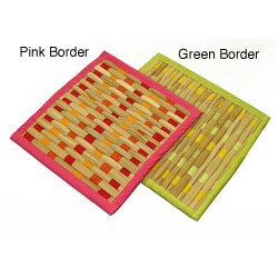 Set of 2 Woven Grass Hot Pads (India)