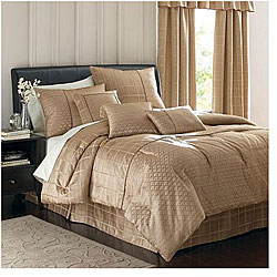 Soho 7-piece Oversize Jacquard Comforter Set