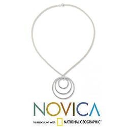 Sterling Silver 'Inner Circle' Pendant Necklace (Thailand)