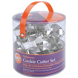 Wilton Halloween Theme Cookie Cutters (Pack of 18)