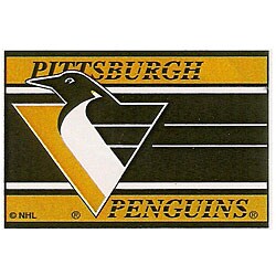 NHL Pittsburgh Penguins Black/ Vegas Gold/ White Rug (2'6 x 4')