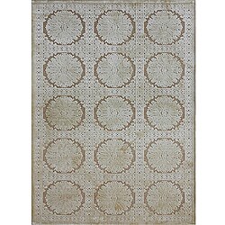 Aura Beige Chenille Rug (7'5 x 10'8)