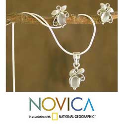 Sterling Silver 'Midnight Leaves' Moonstone Jewelry Set (India) | Overstock.com