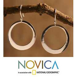 Sterling Silver 'Perfect Moon' Dangle Earrings (Peru)