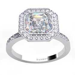 Danhov 14k Gold Cubic Zirconia and 3/8ct TDW Diamond Engagement Ring (G, VS2)