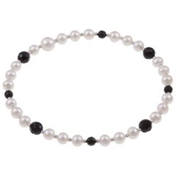 Sterling Silver White Freshwater Pearl and Onyx Bangle Bracelet (5-7 mm)