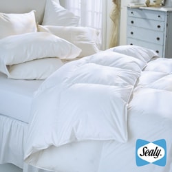 Sealy Oversize 230 Thread Count Down Alternative Comforter