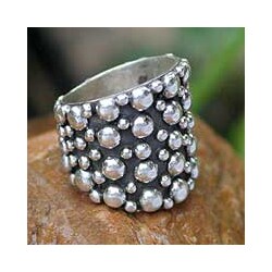 Sterling Silver 'Touch The Earth' Ring (Thailand)