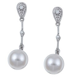 14k White Gold Pearl and Diamond Earrings (6-7 mm)