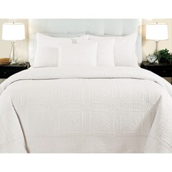 Cathedral Whisper White Full/Queen-size 3-piece Quilt Set