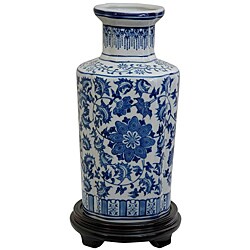 Porcelain 12-inch Blue and White Floral Vase (China)