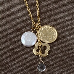 Goldplated Pearl Clover Necklace (18 mm) (USA)